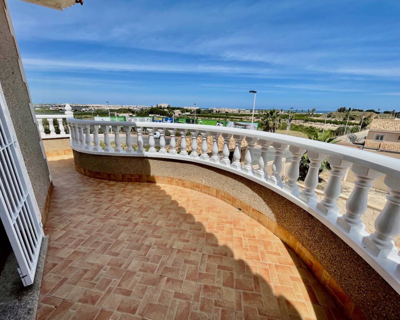 Venta. Villa en Orihuela Costa
