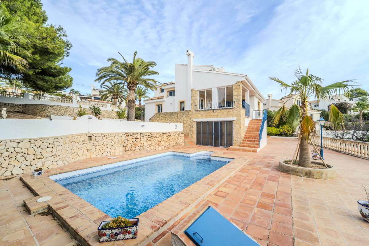 For Sale. Villa in Calpe