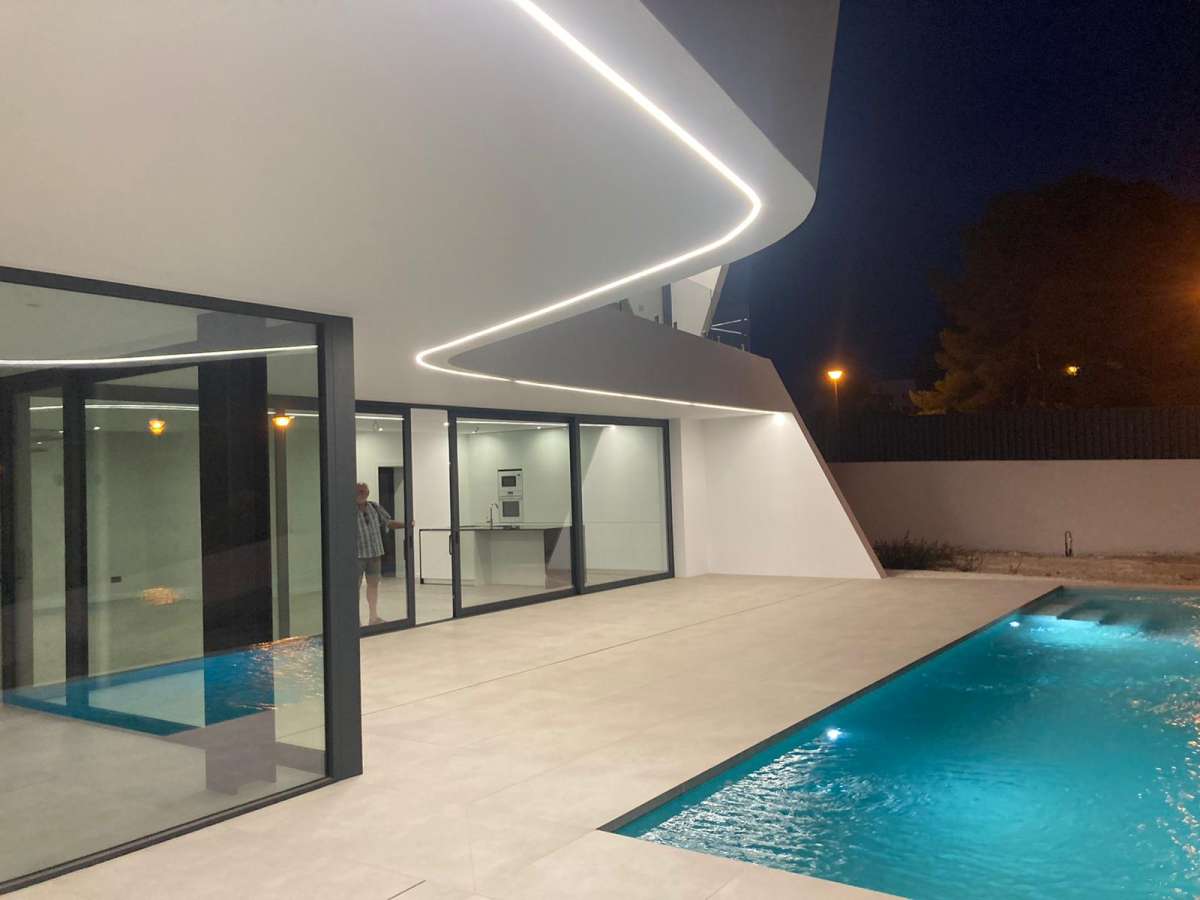 Verkoop. Villa in Calpe