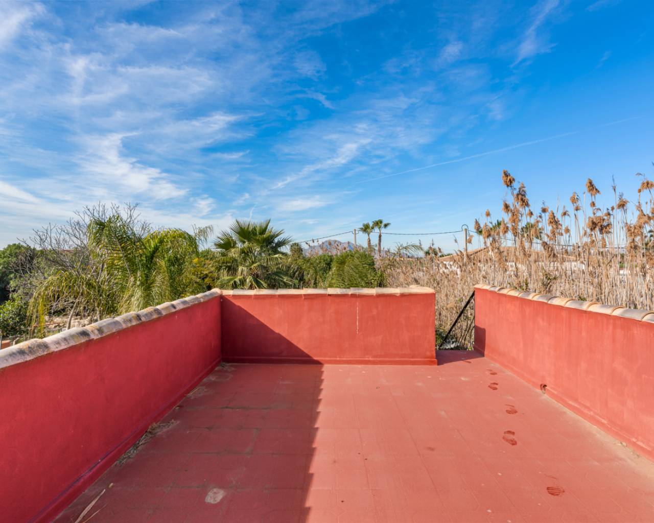 Venta. Villa en Catral