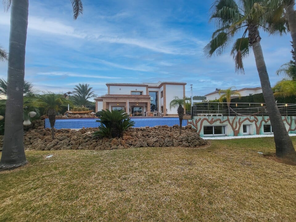 Verkauf. Villa in Javea