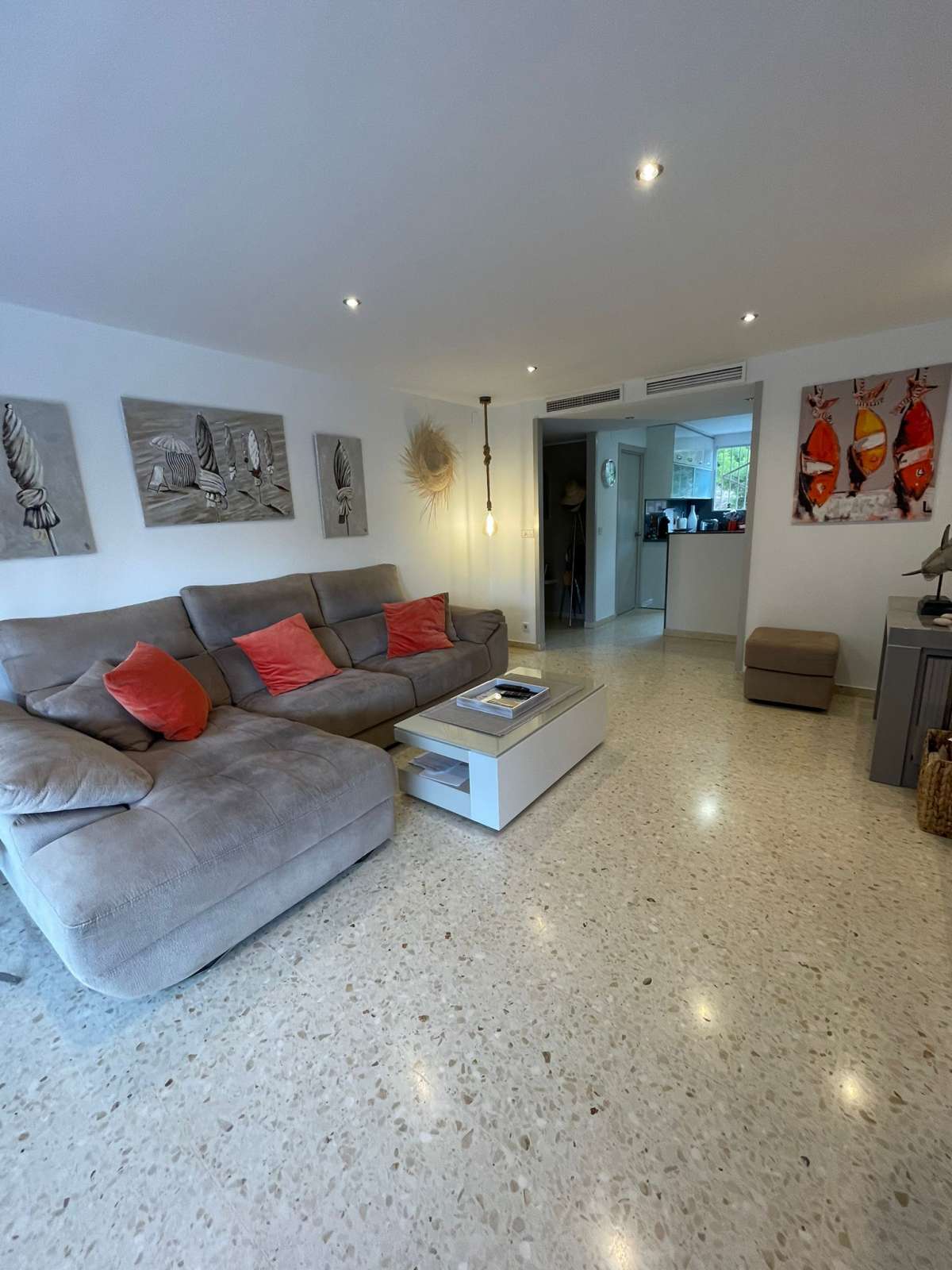 Verkoop. Appartement in Benidorm