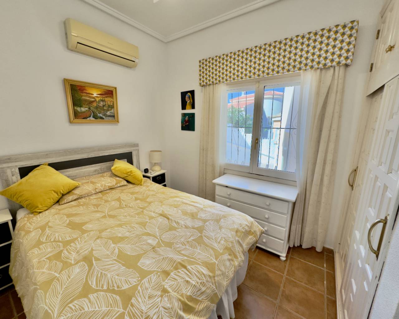 Venta. Villa en Rojales