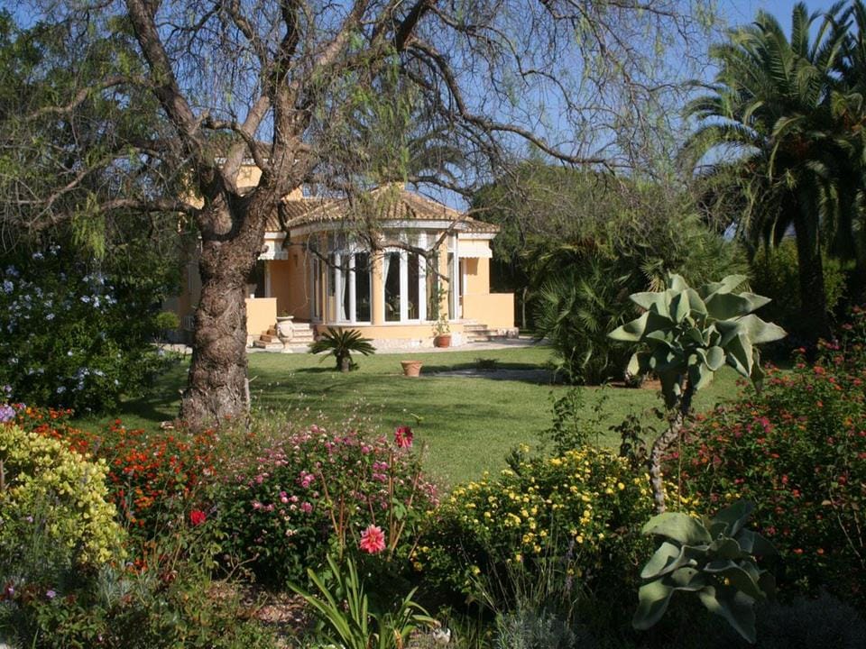For Sale. Villa in Denia