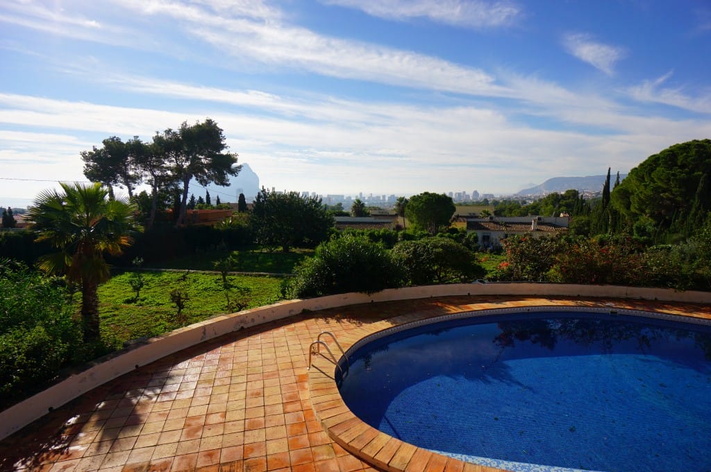 Verkoop. Villa in Calpe