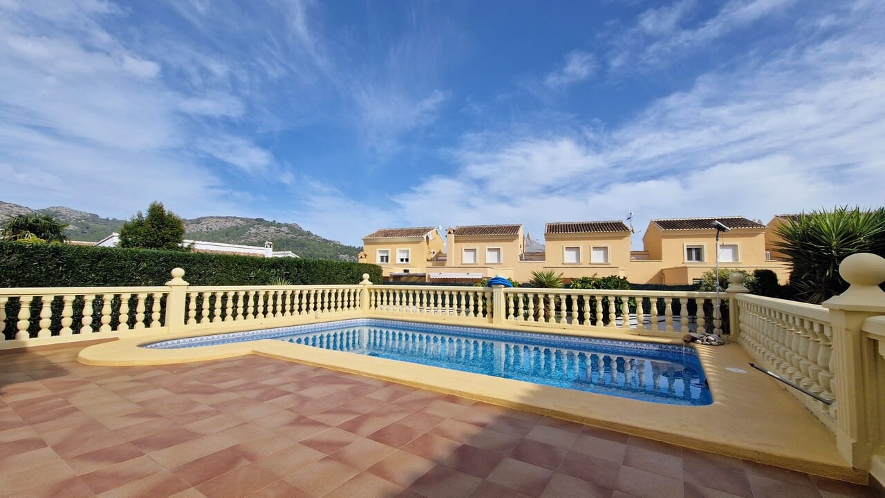 For Sale. Villa in Sagra