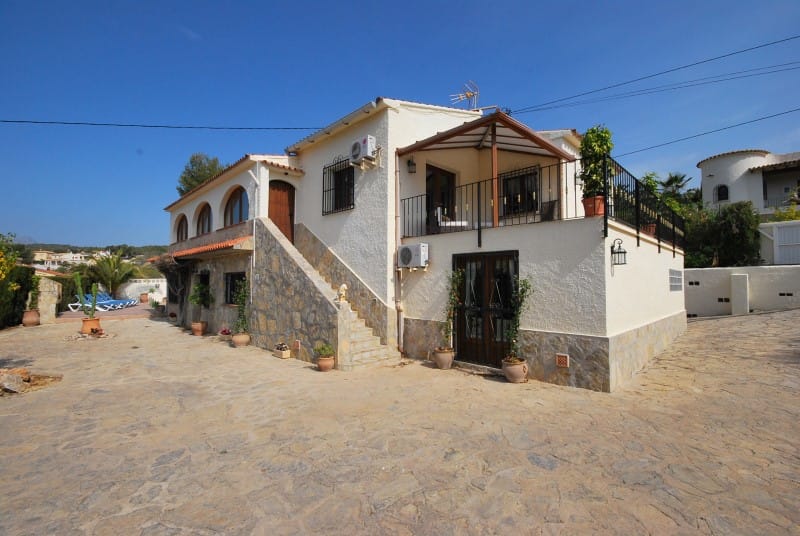 Verkauf. Villa in Benissa Coastal