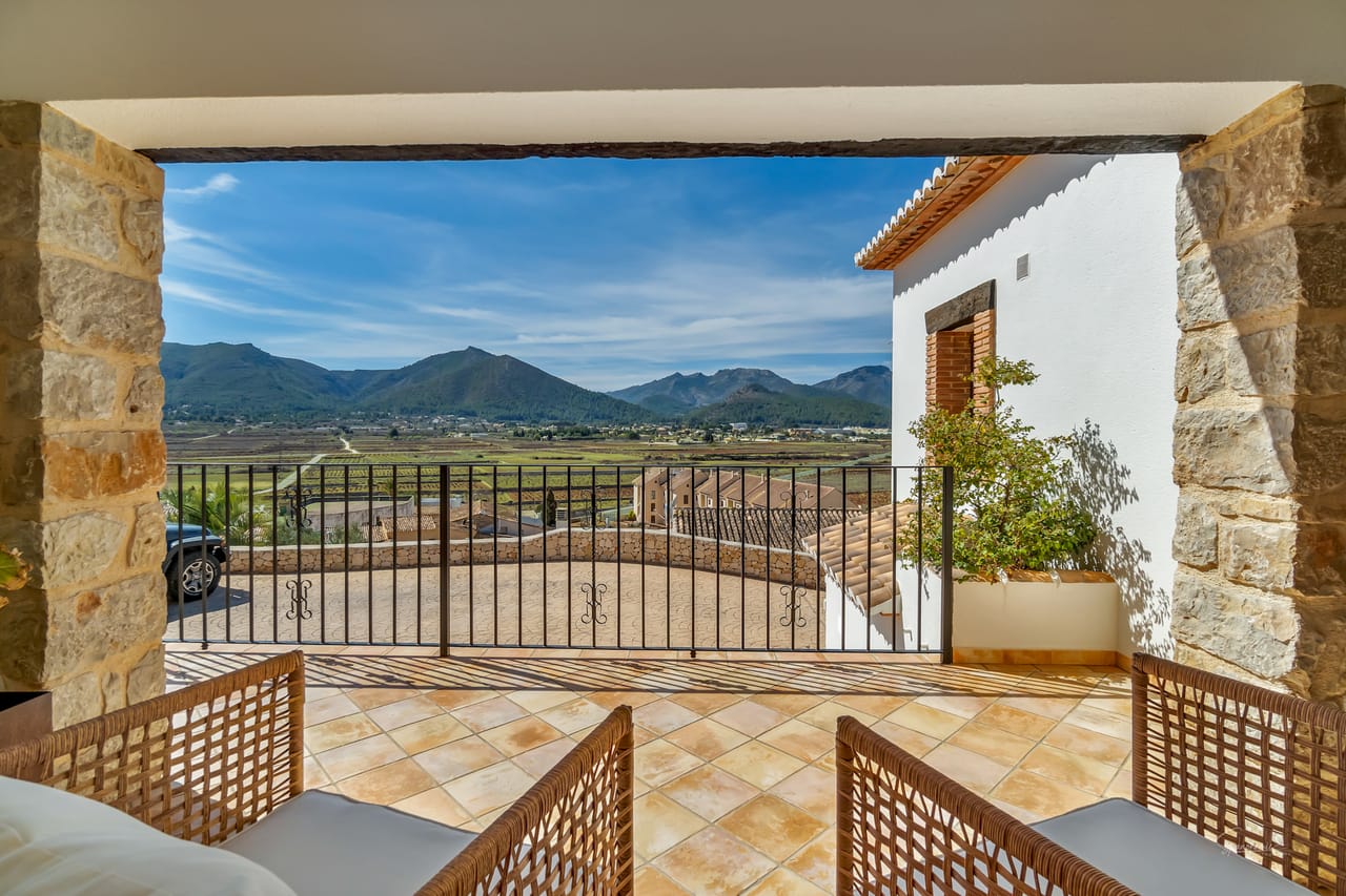 For Sale. Villa in Lliber