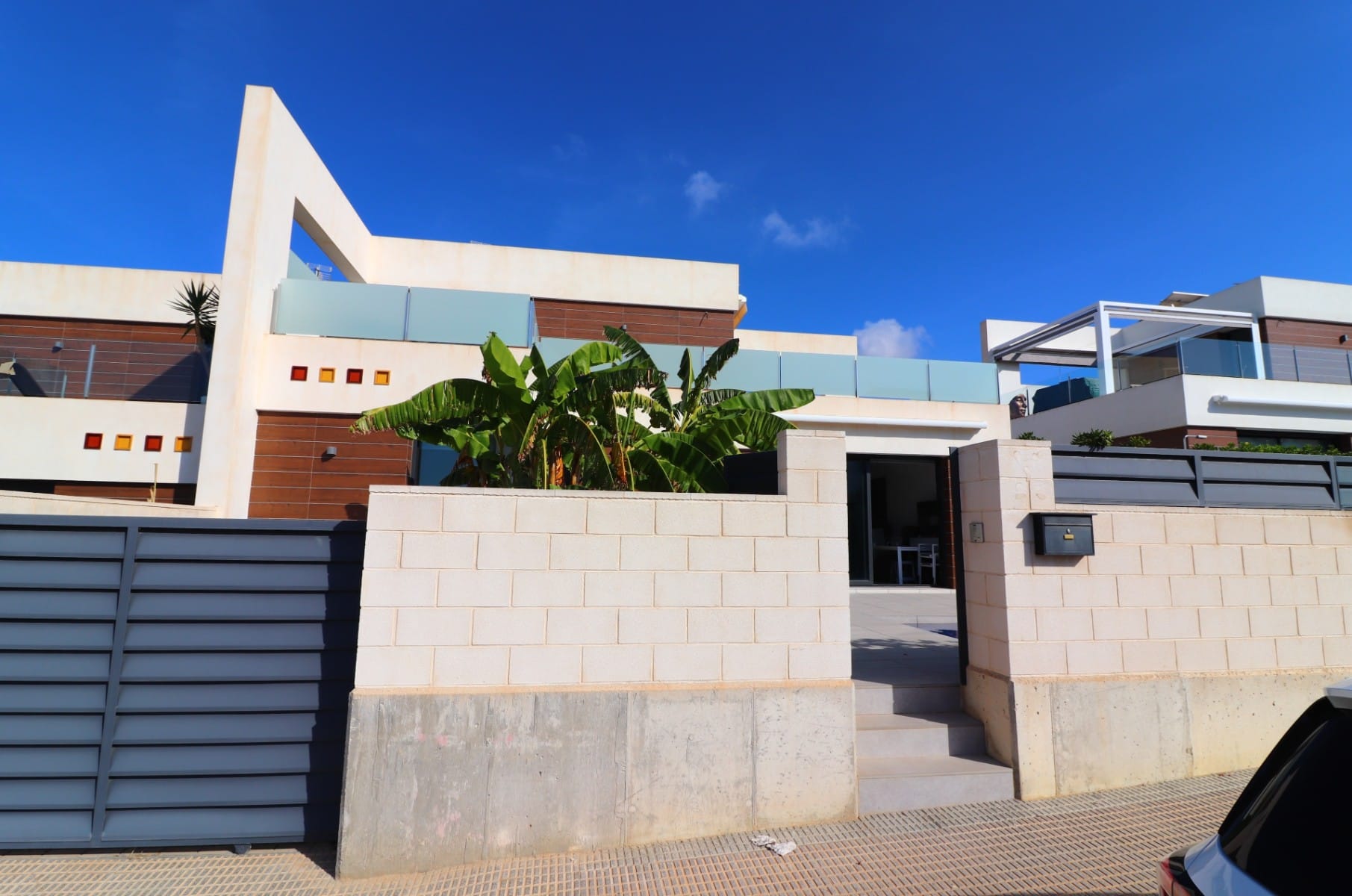 For Sale. Villa in Benijofar