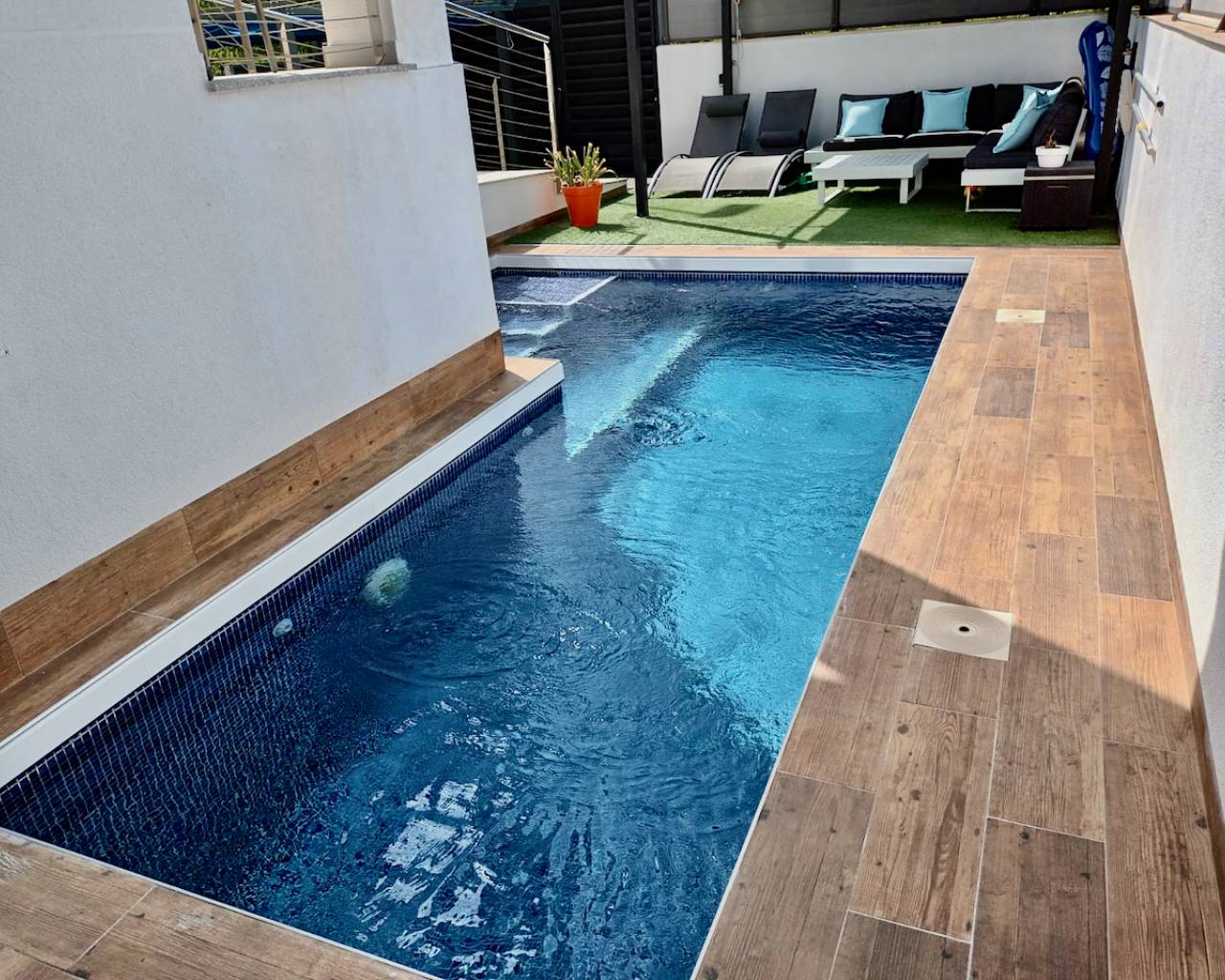 For Sale. Villa in Daya Nueva