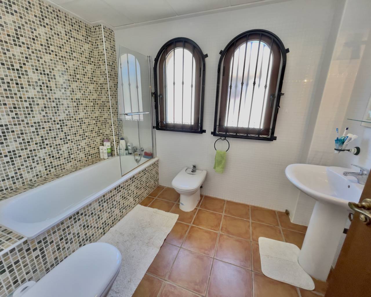 Venta. Villa en Algorfa