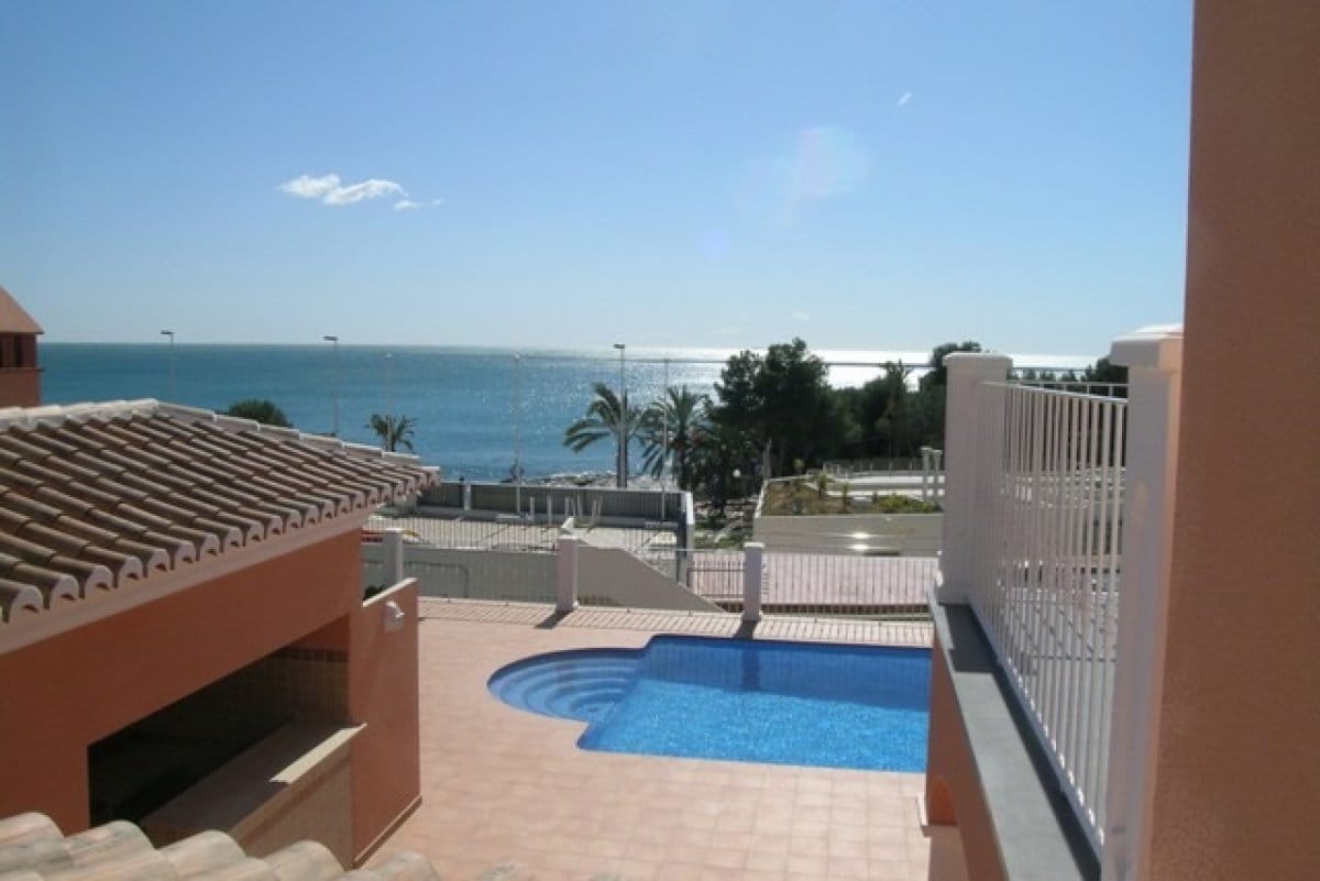 Venta. Villa en Moraira