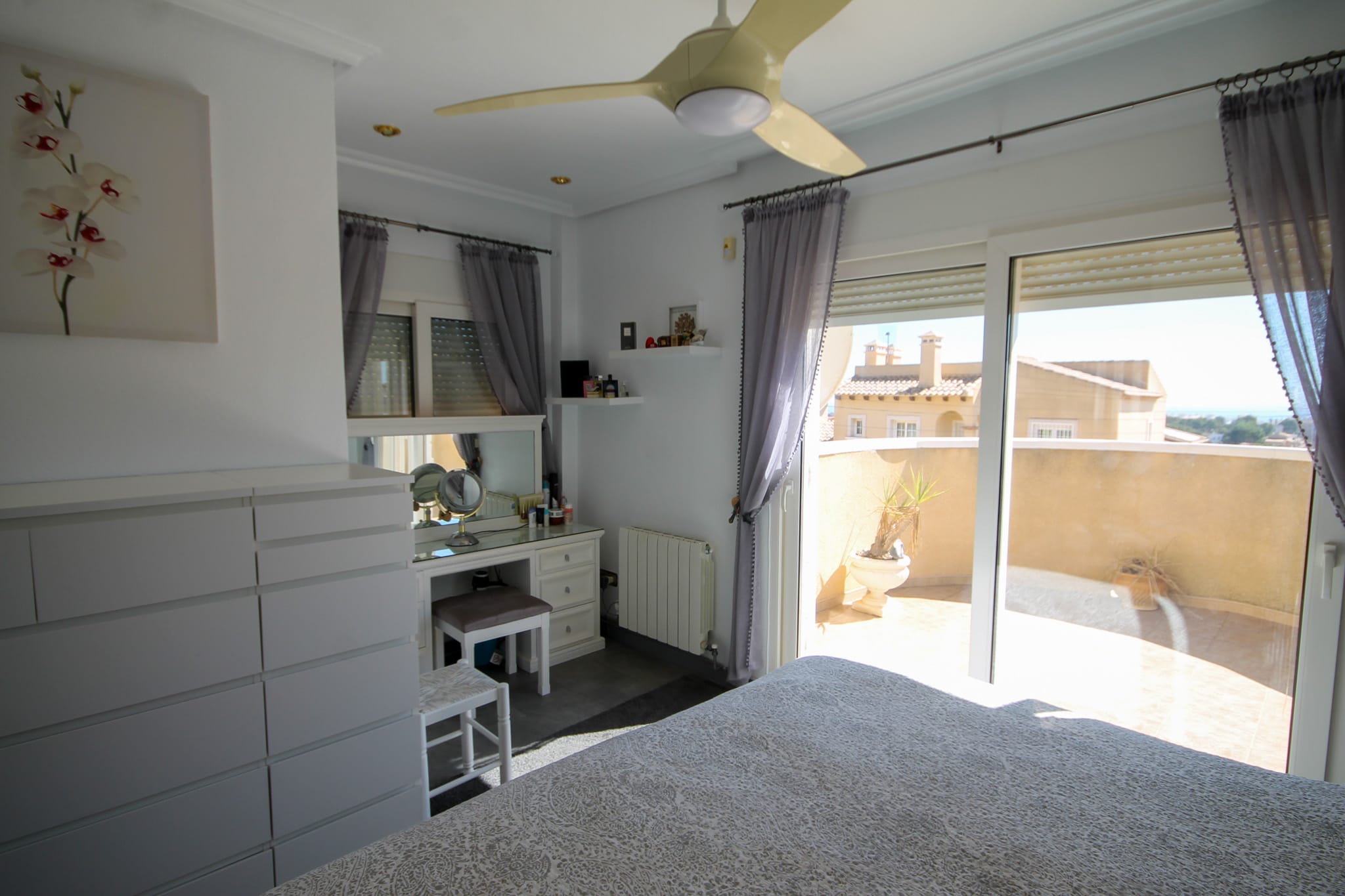 Venta. Villa en San Miguel de Salinas