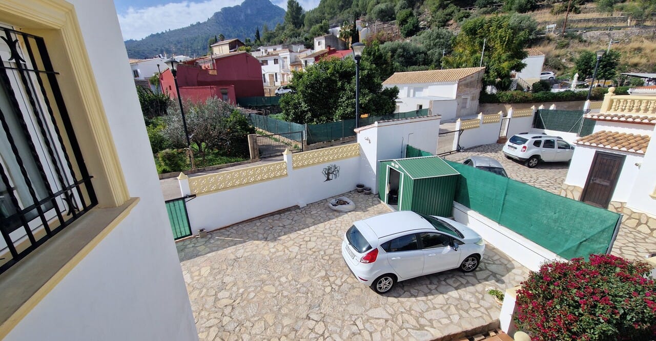 For Sale. Villa in Sagra