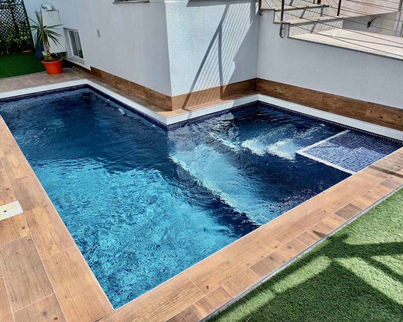 For Sale. Villa in Daya Nueva