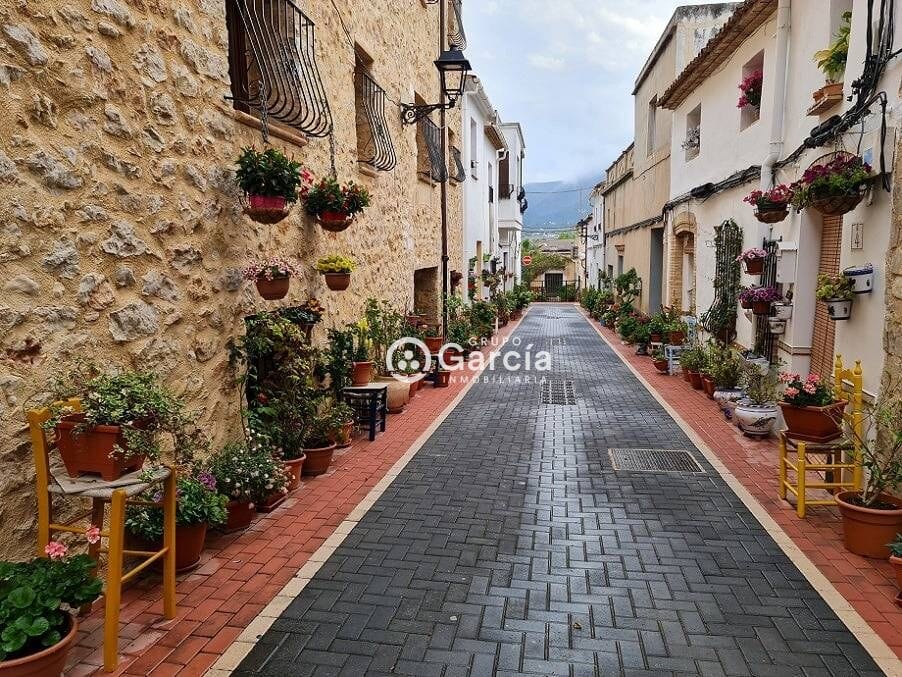 For Sale. Villa in Lliber