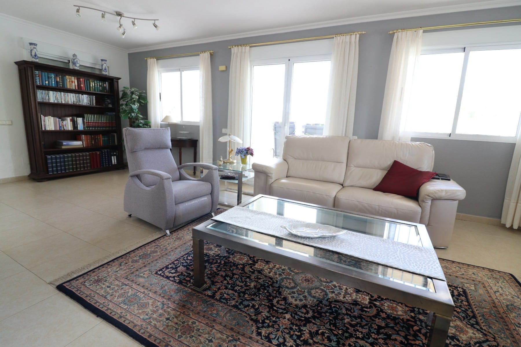 For Sale. Villa in Algorfa