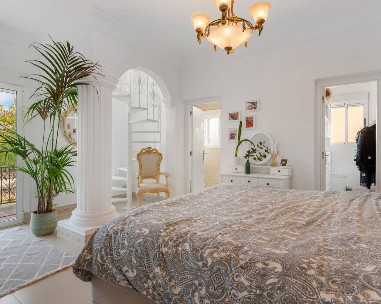 Venta. Villa en Daya Vieja