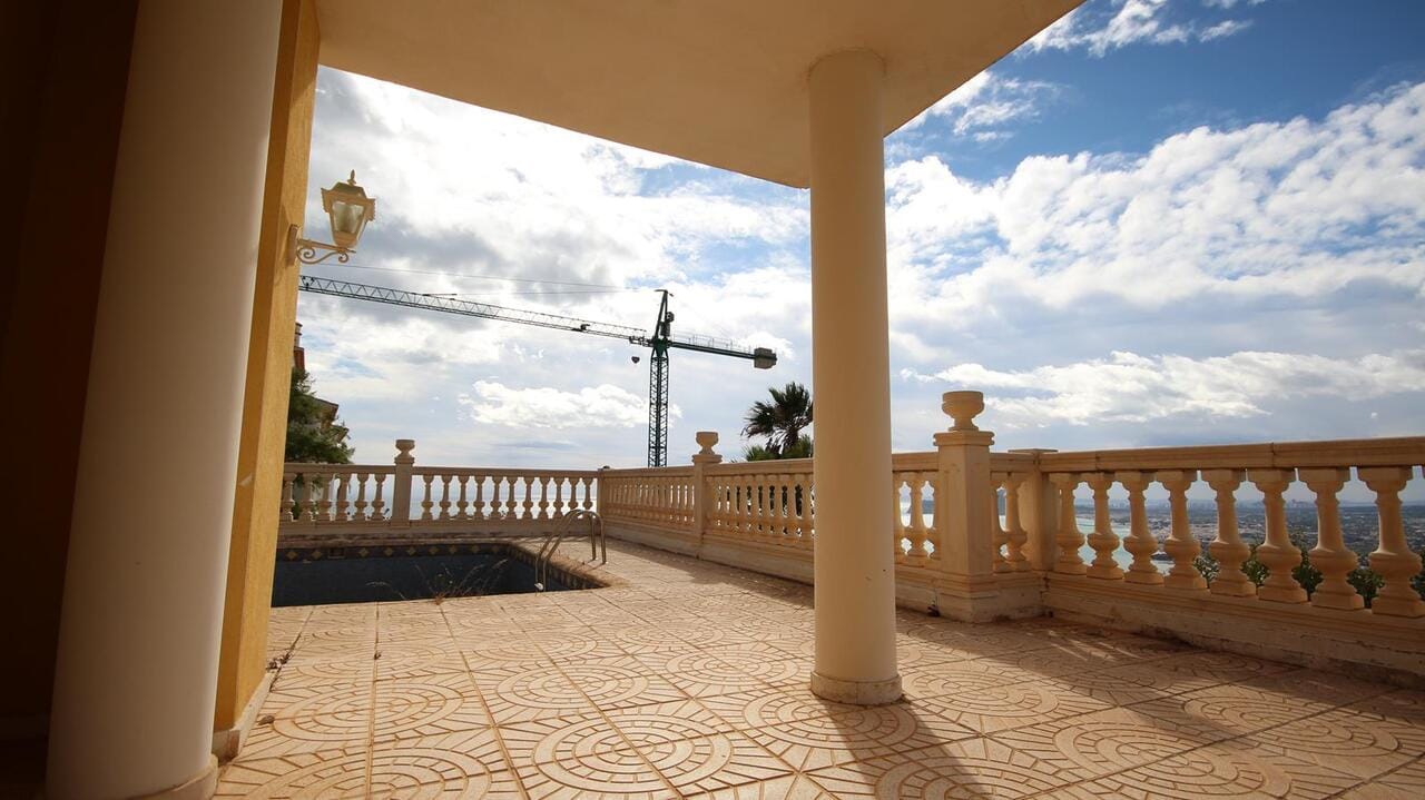 For Sale. Villa in Altea