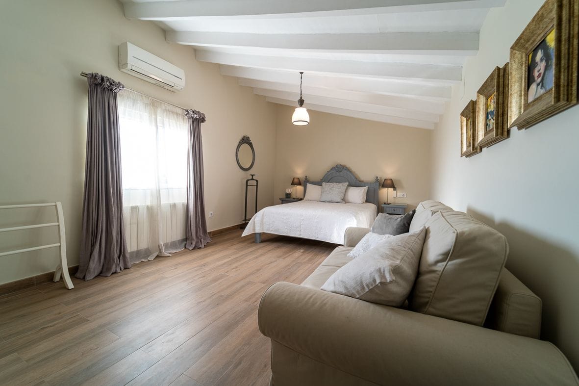 Beautiful manor house just a stone's throw from Dénia.