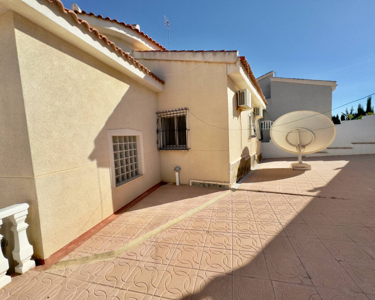Venta. Villa en Rojales