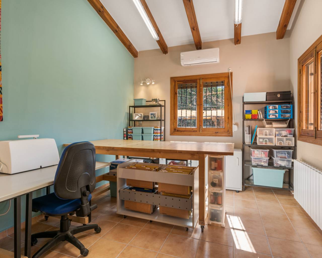 Venta. Villa en Catral