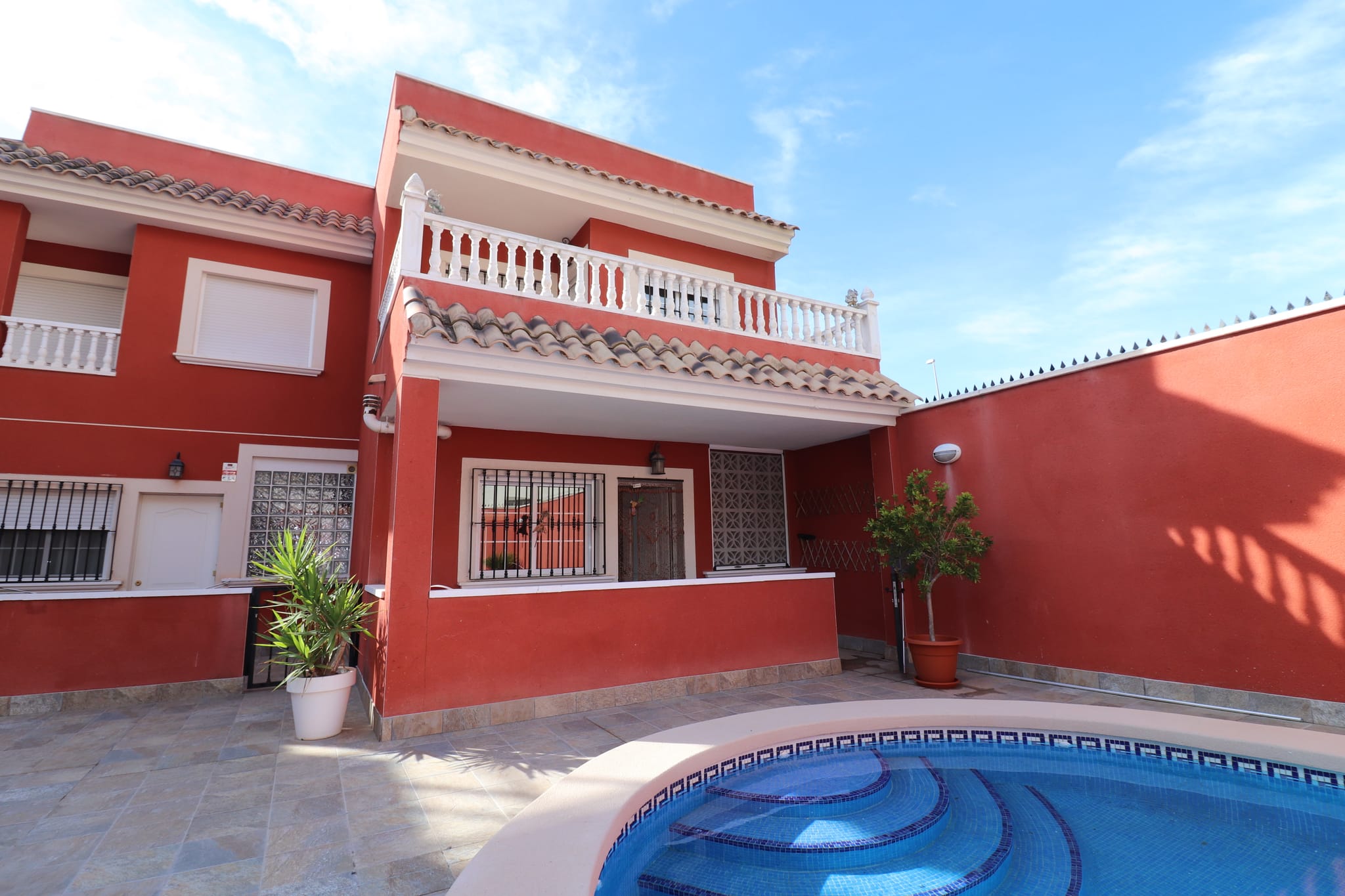 Venta. Townhouse en Redován
