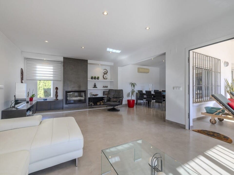 Verkoop. Villa in Javea