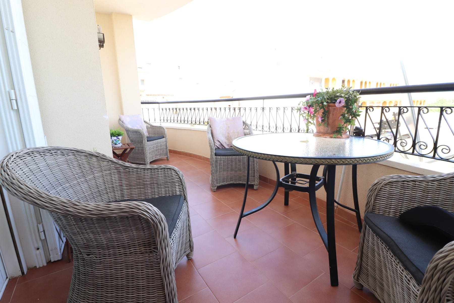 For Sale. Apartment in Jacarilla