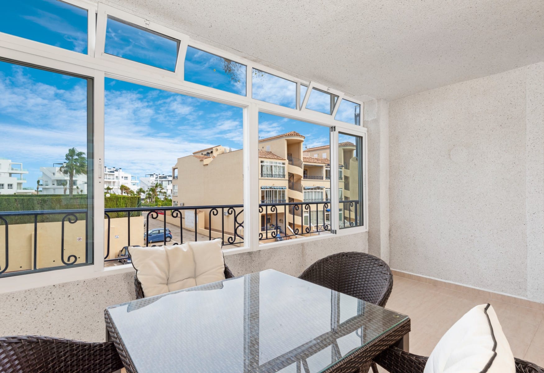 Venta. Apartment en Orihuela Costa