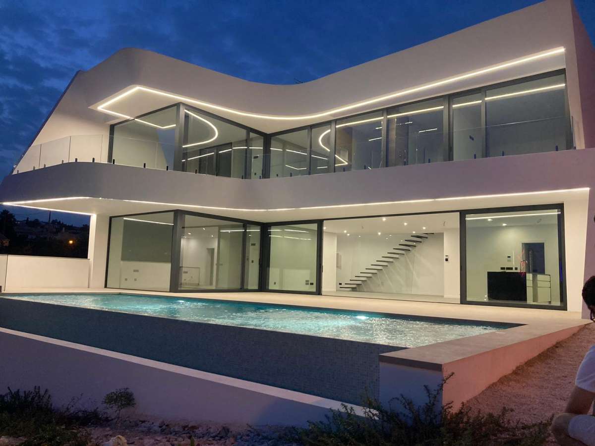 Verkoop. Villa in Calpe