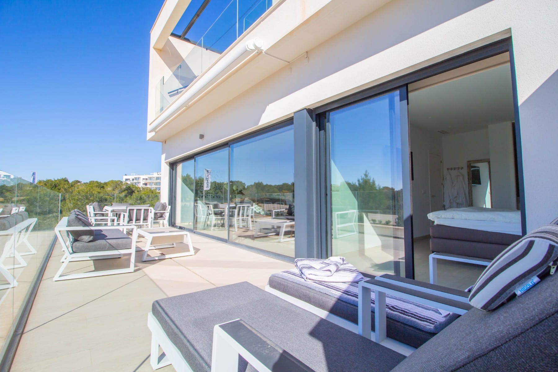 Venta. Apartment en Las Colinas Golf Resort