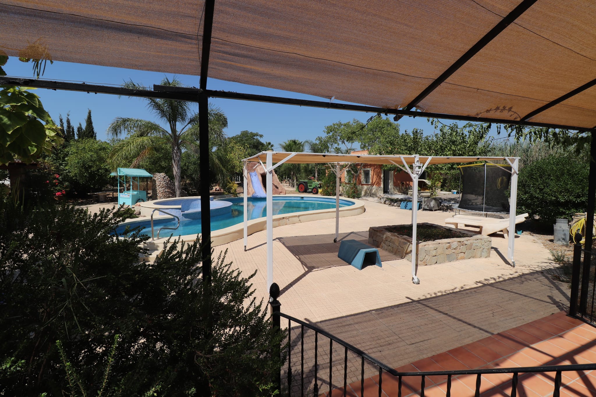 Venta. Finca en Catral