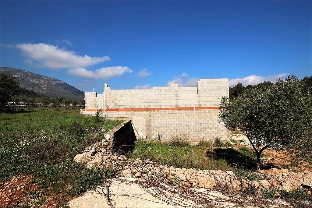 For Sale. Plot in Parcent