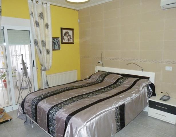 Venta. Villa en Pinar De Campoverde