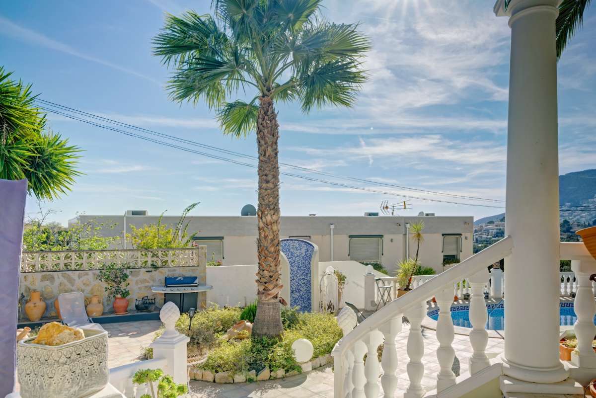 For Sale. Villa in