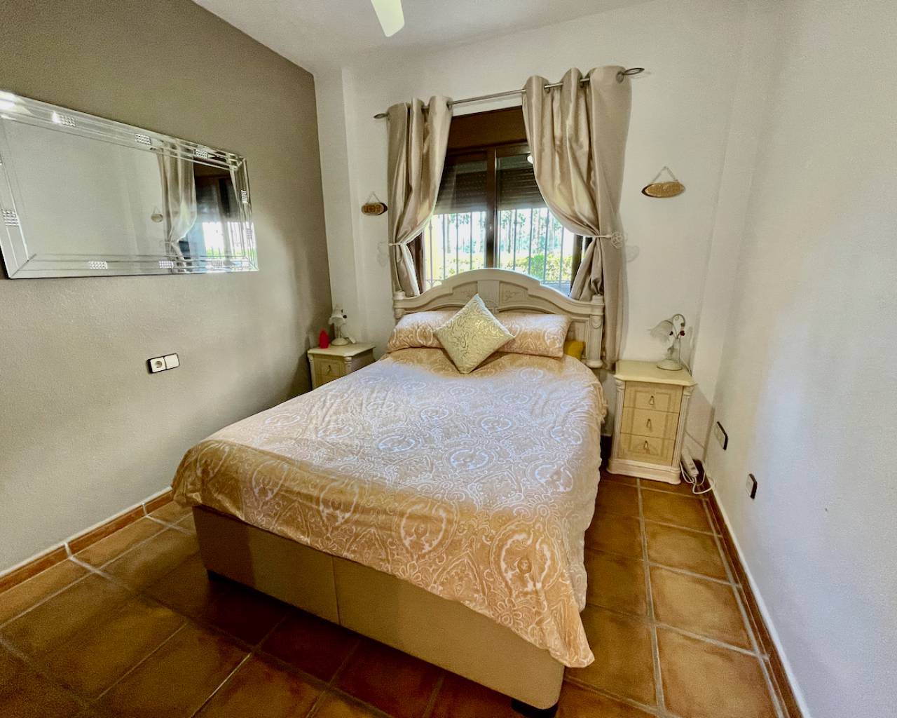 Venta. Villa en Algorfa