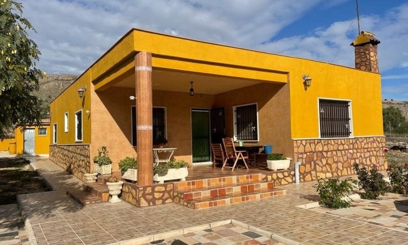 CC-1938968 - Verkoop. Boerderij in La Romana