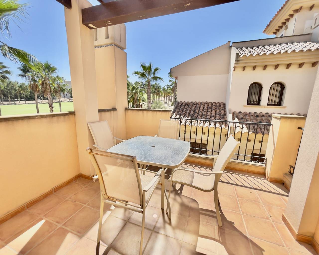 Venta. Villa en Algorfa