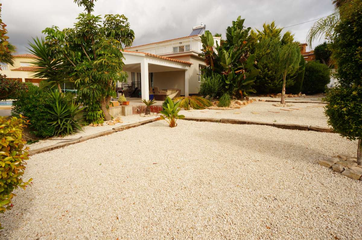 Venta. Villa en Calpe
