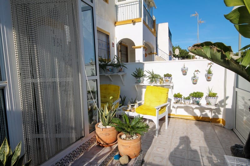 Venta. Apartment en Orihuela Costa