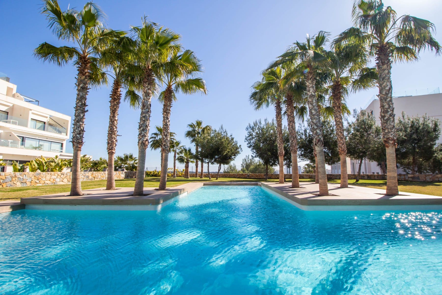 Venta. Apartment en Las Colinas Golf Resort