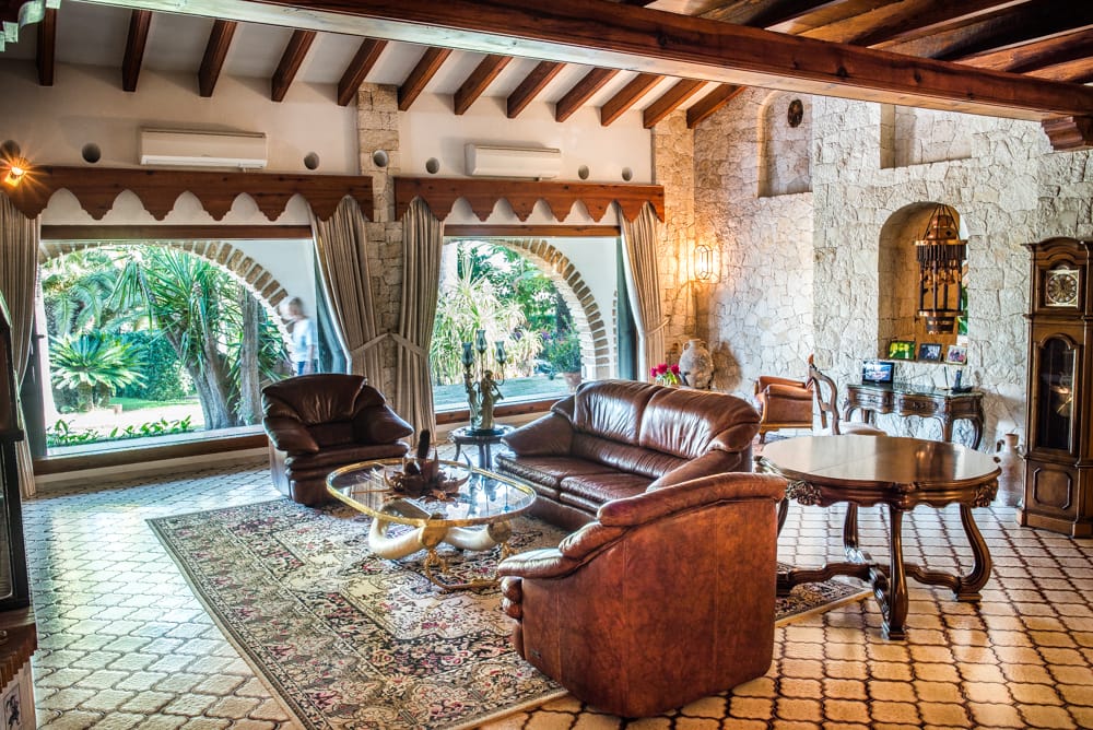 Villa for sale in Dénia