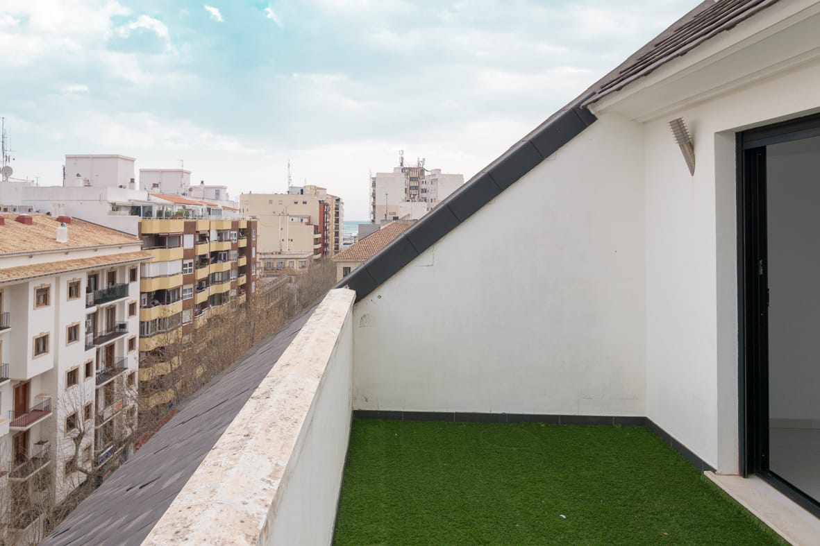 Stilvolles Penthouse im Zentrum von Dénia.