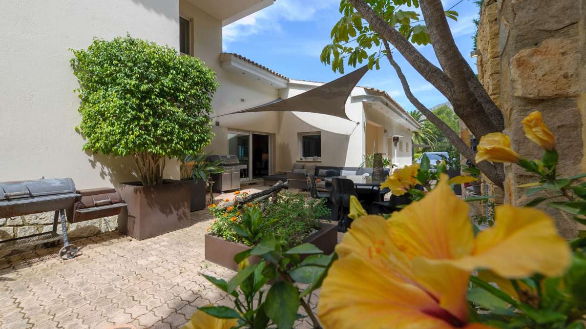 For Sale. Villa in Altea
