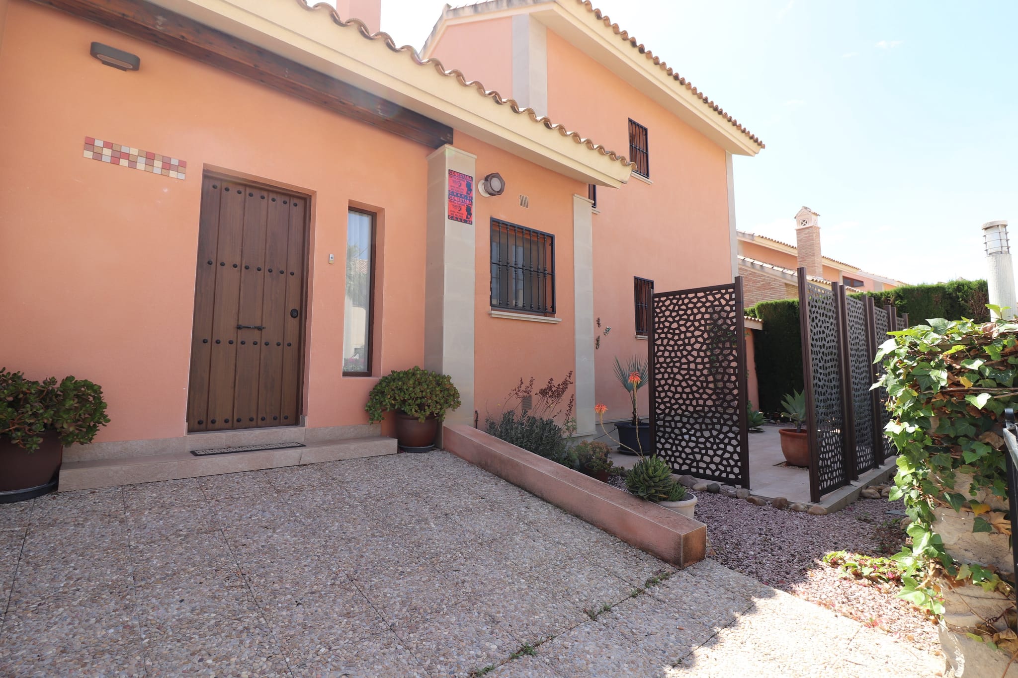Venta. Villa en Algorfa