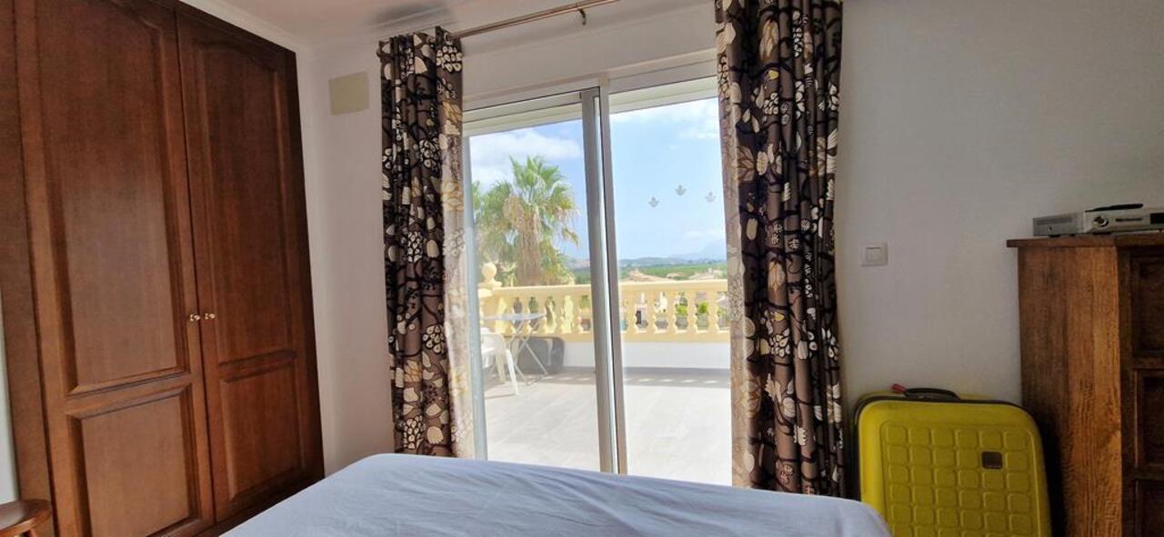 For Sale. Villa in Sagra