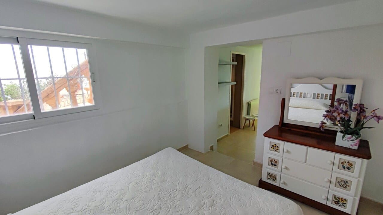Venta. Villa en Denia