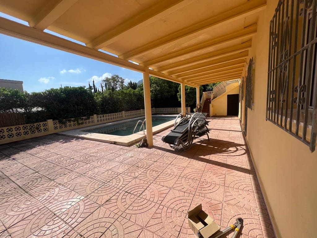 For Sale. Villa in Denia