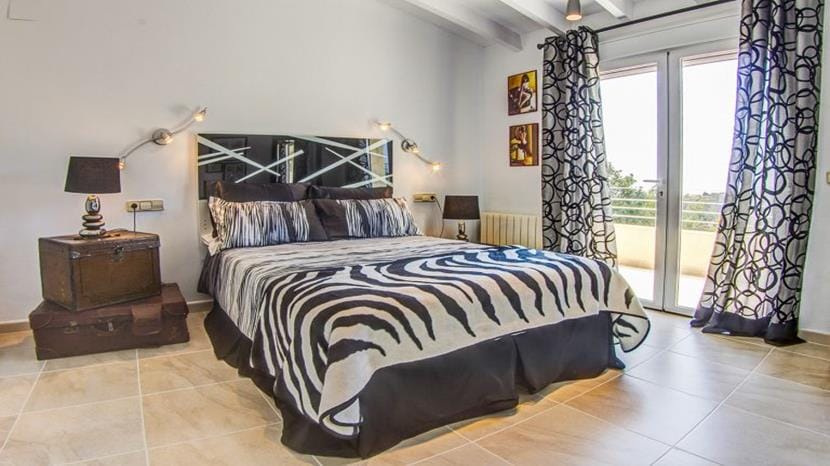 For Sale. Villa in Calpe